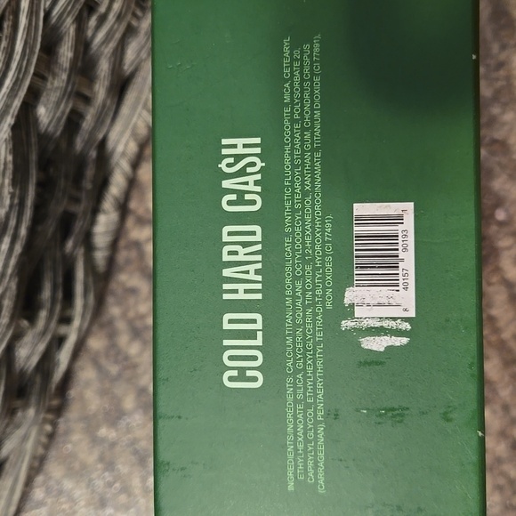 Jeffree Star Extreme Frost Highlighter-Cold Hard Ca$h - Picture 8 of 13